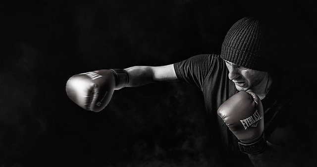 boxer s čepicí